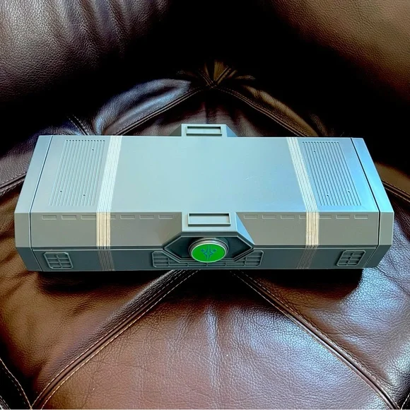 Star Wars Galaxy's Edge Ahsoka Tano Clone Wars Legacy Lightsabers and Blades Set - Picture 6 of 16